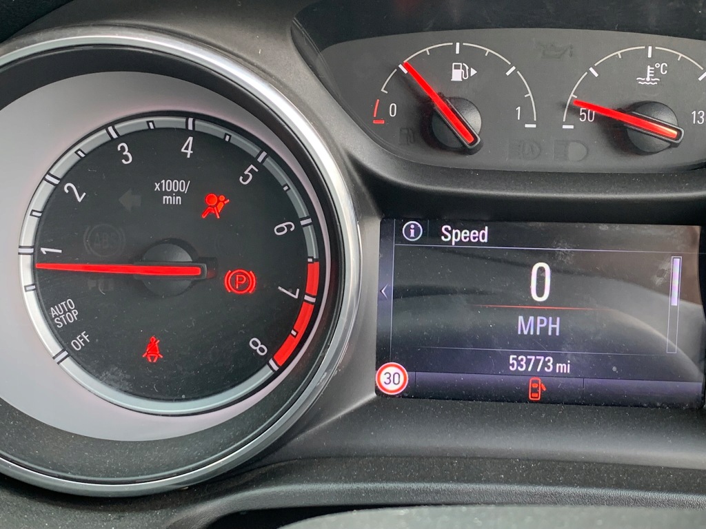 фото №3, Opel insignia b крышка крышка предохранителей