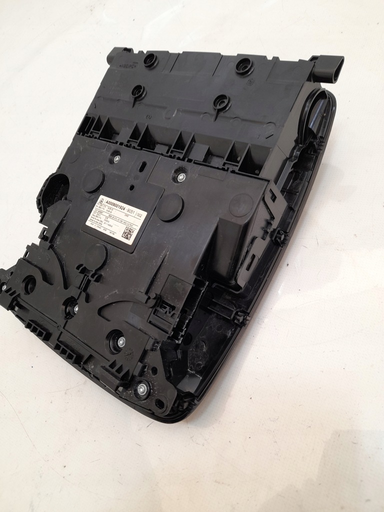 фото №10, Mercedes gla h247 20- лампа потолочный a0009001924 usa