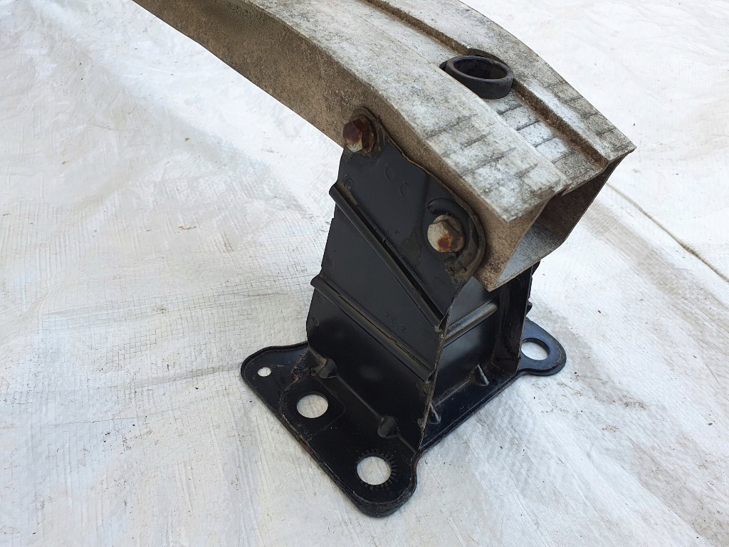 Audi a3 8p lift 2012r усилитель балка бампера перед зона деформации Оригинал