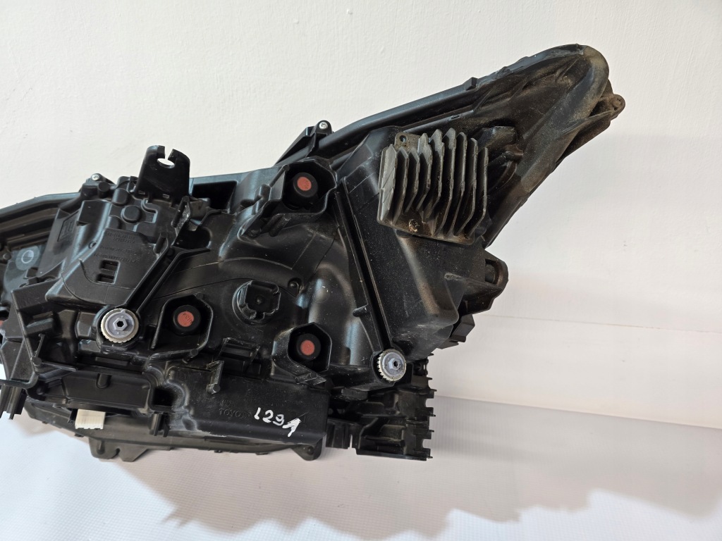 фото №13, Лампа правый правая перед передняя toyota bz4x ea10 full led rh 22-