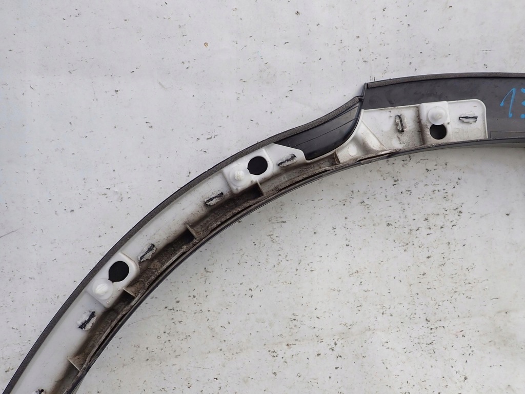 фото №16, Mitsubishi eclipse cross молдинг крила правий задня