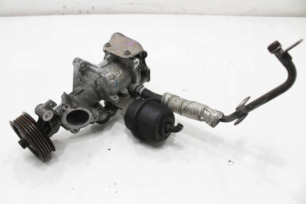 фото №12, Mercedes w246 1.6 cgi насос wody a2702000601