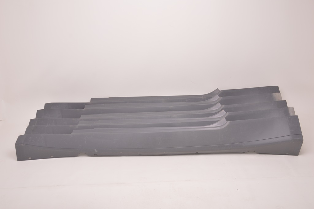 фото №9, Maserati granturismo молдинг накладка порог левая