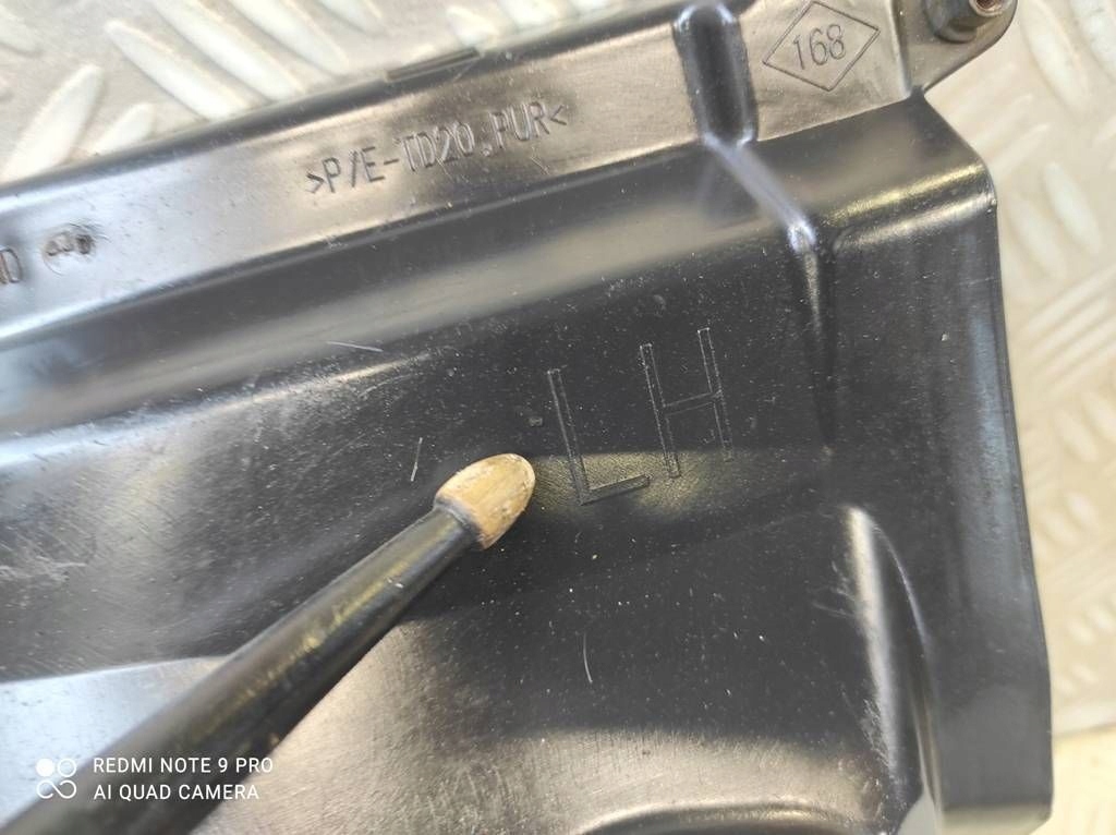 фото №9, Жабо ліва злив renault trafic iii fiat talento 668634247r