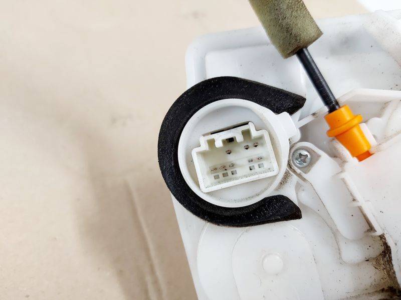 фото №7, Mazda cx5 cx-5 1 i замок дверь левый задняя задний 8 pin ручка внутренняя