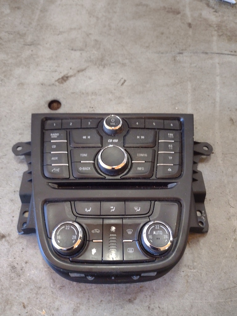 фото №1, Opel mokka панель радио обдув