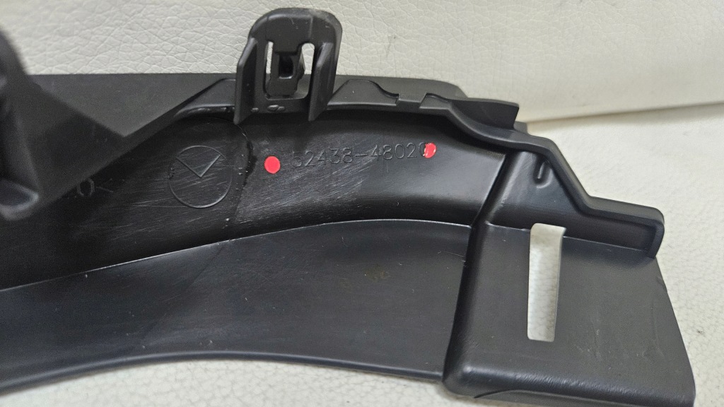 Накладка-спойлер накладка бампера lexus rx200t rx350 rx450 52438-48020 Доставка