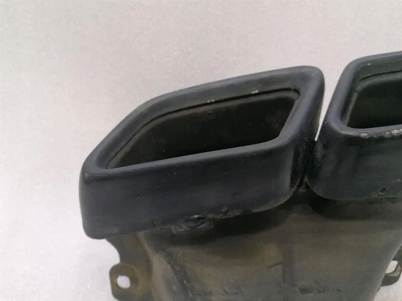 фото №6, Гасник випускний mercedes c w205 a0004902800 lh наконечник вихлоп czarna lew