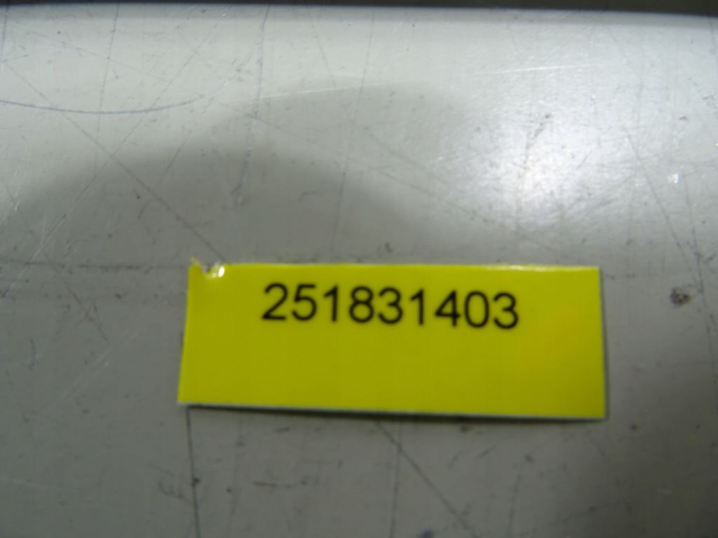 фото №6, Петля половина шарнір двері vw t2 251831403 oem