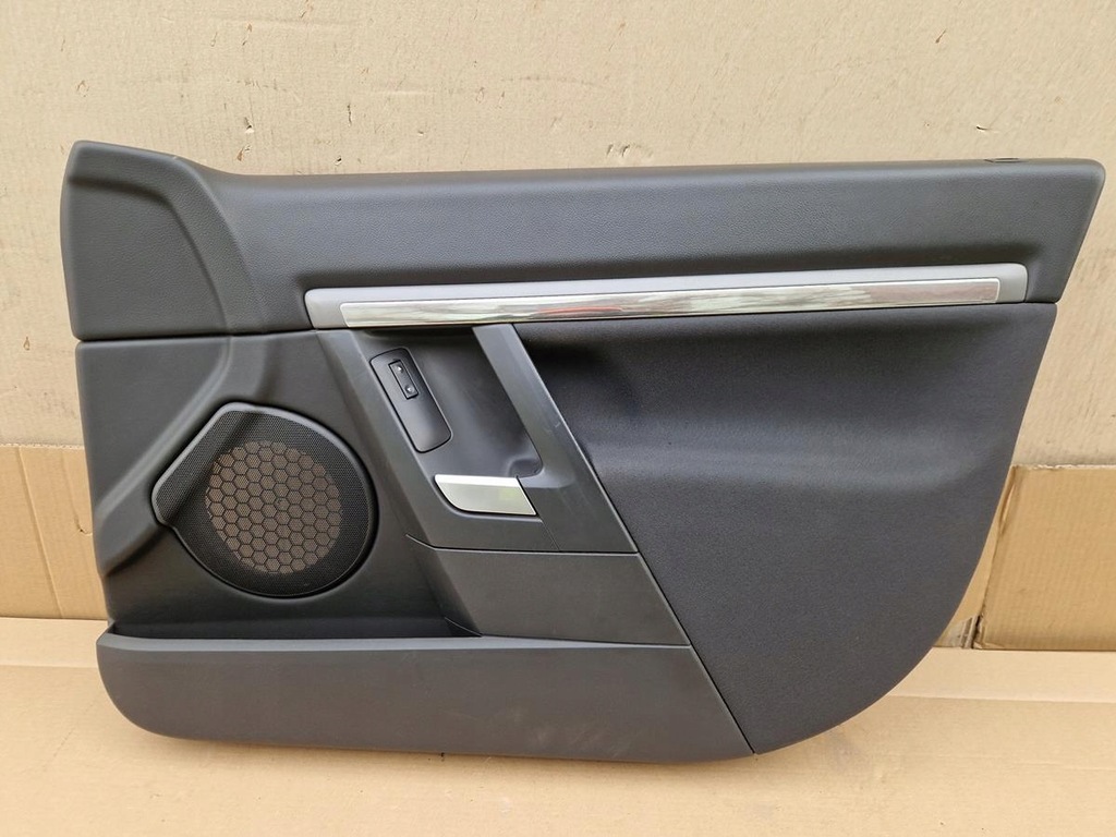 фото №1, Оббивка двері правий перед opel vectra signum lift c 2.2