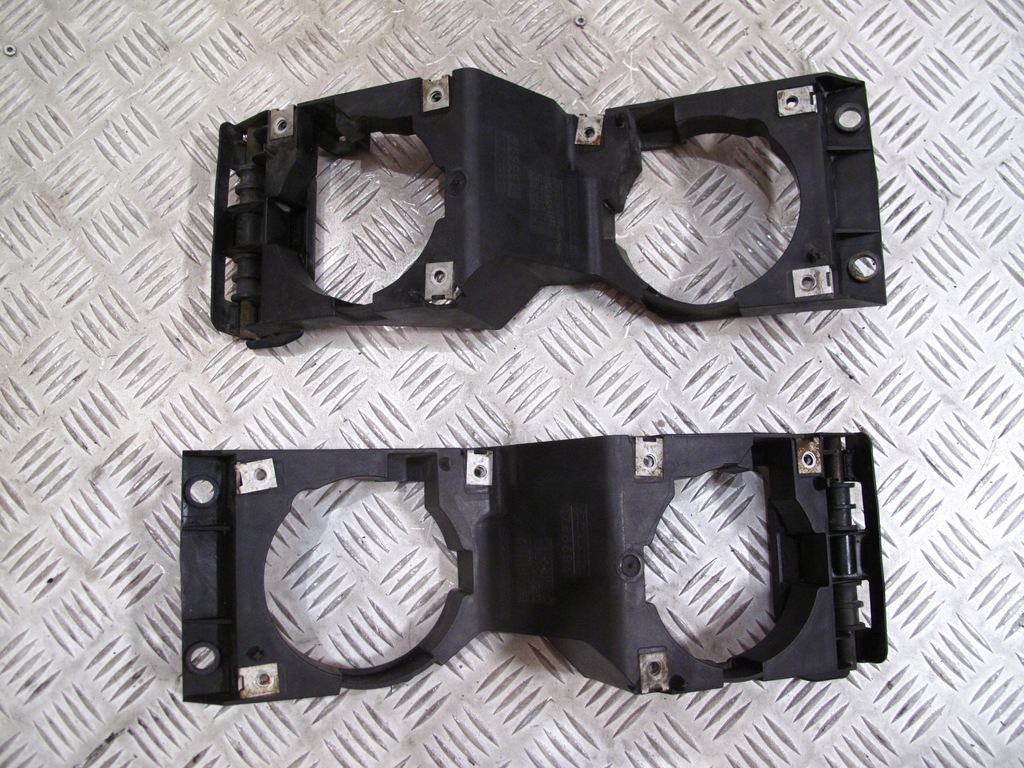 фото №3, Рамка кронштейн протитуманних фар scania r ліва