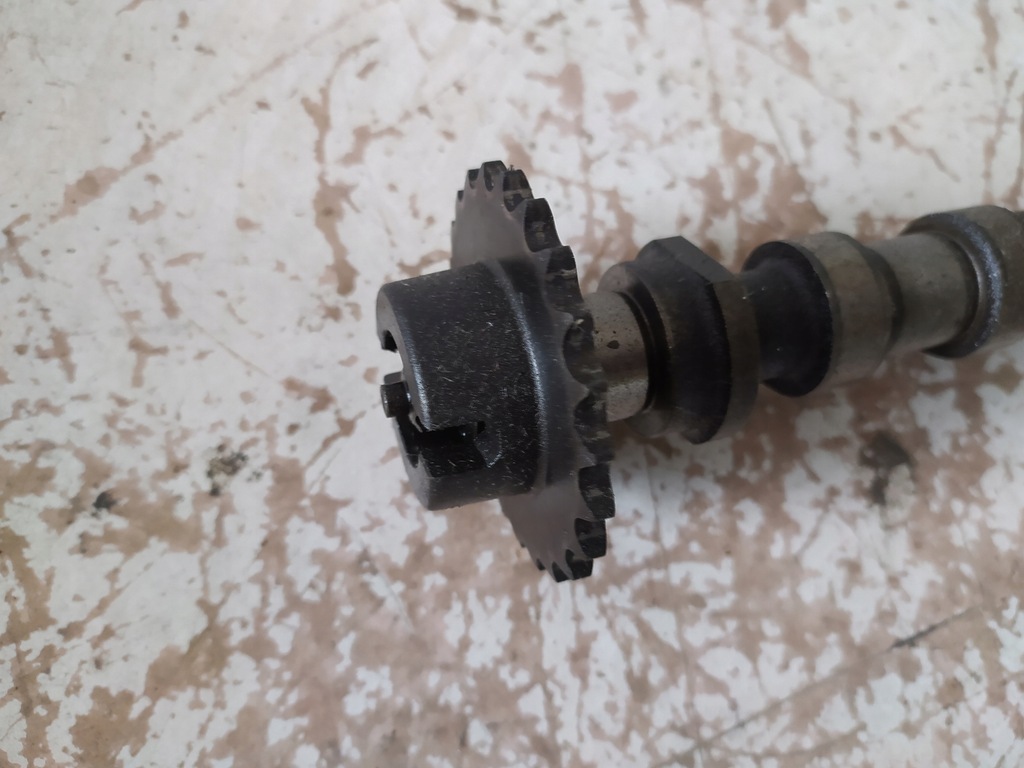 фото №9, Вали розподільного валу комплект bmw e46 2.0 дизель 2246500 2246501