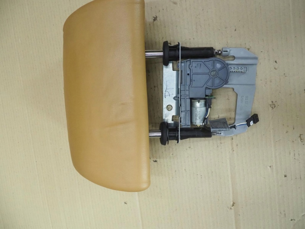 фото №1, Bmw e65 e66 підголівник сидіння комфорт задня правий електричний