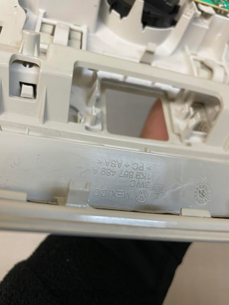 фото №8, Vw лампа стельовий 1k0947105be 1k0947105ar 1k9887489a 561868837a