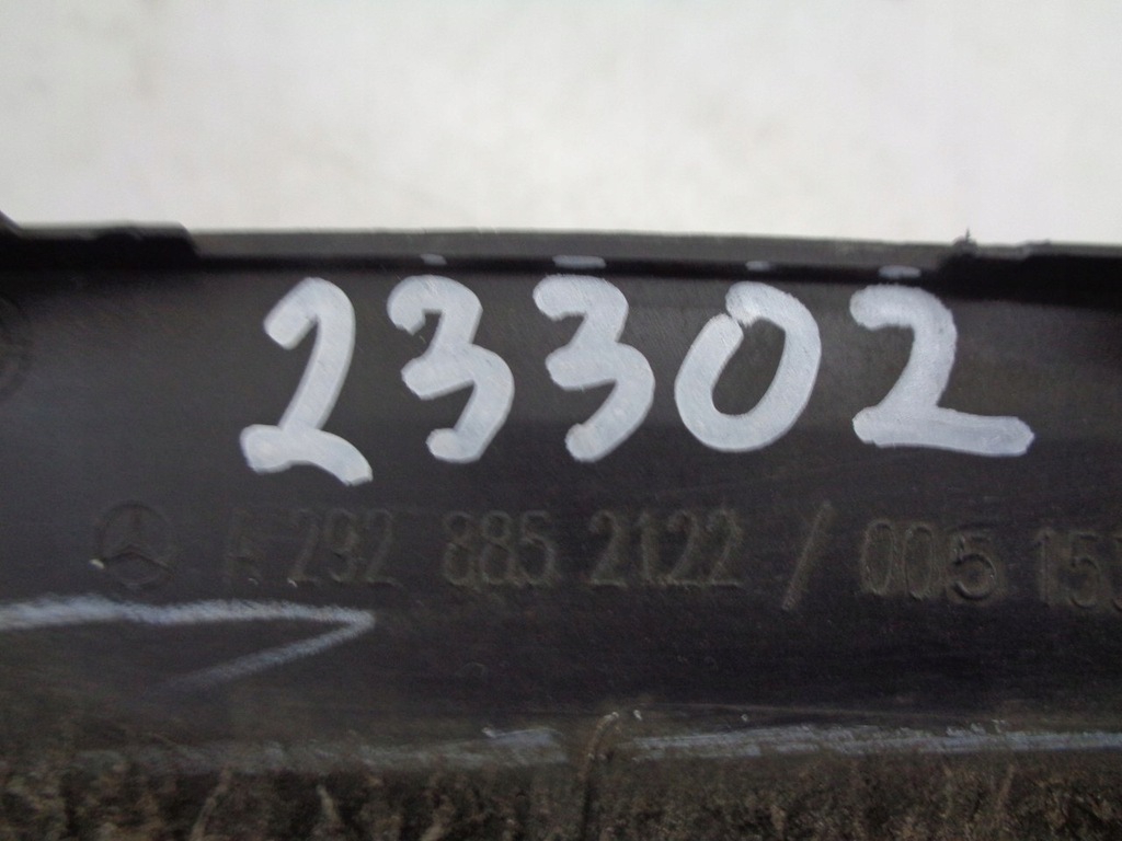 фото №10, Mercedes gle w292 молдинг крыло правый задняя