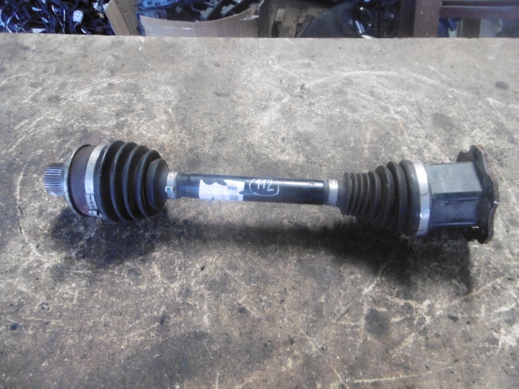 фото №1, Приводной вал левая 4m0407271l vw touareg iii