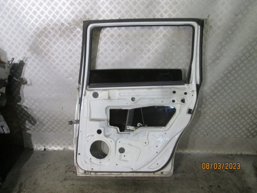 фото №9, Дверь задняя задние правое volvo v70 ii 00-04