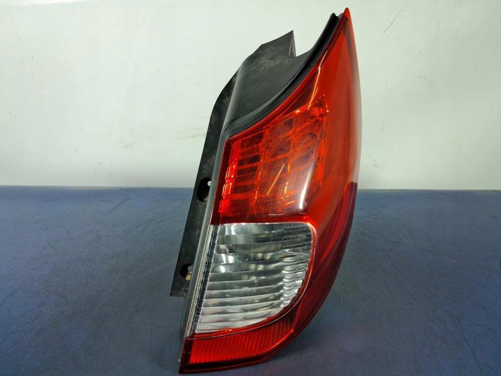 фото №1, Renault scenic ii fl лампа задня права w крила