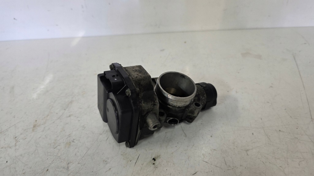 фото №1, Дроссельная заслонка воздуха renault espace iv lift 2.0t 2.0 turbo laguna ii