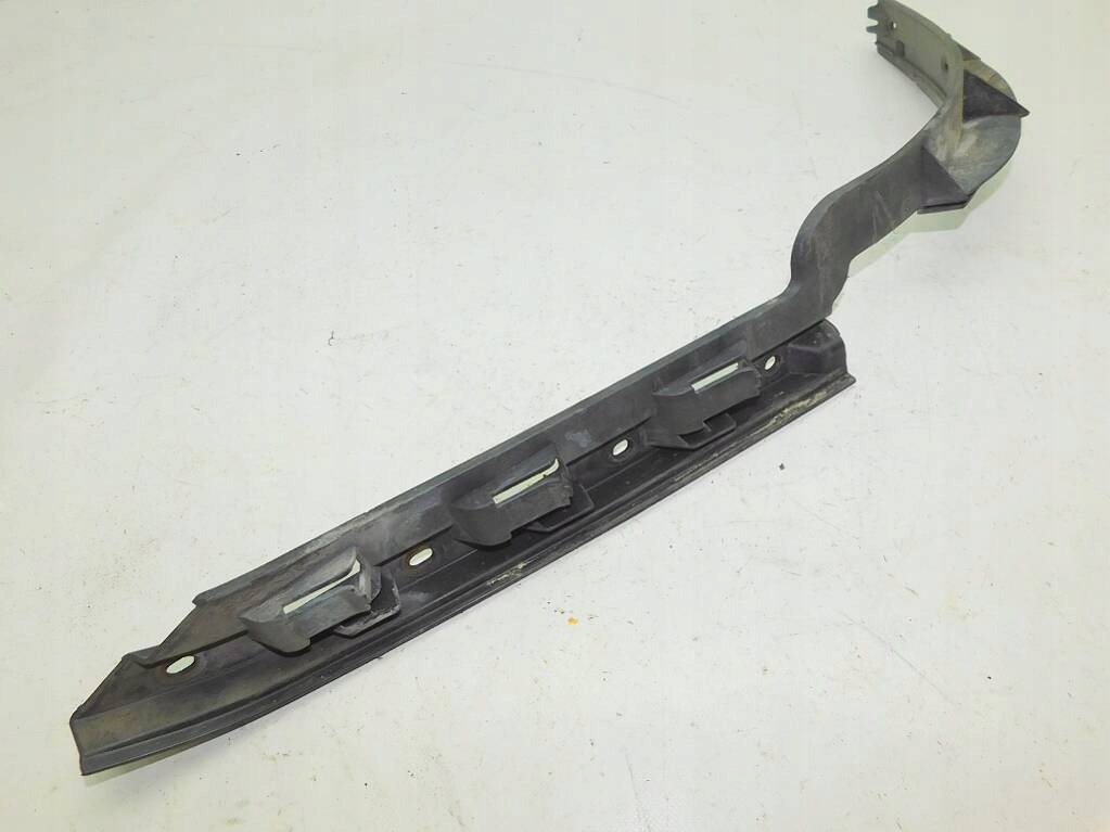 Porsche cayenne i 03-10 напрямна бампера правий задня Недорого