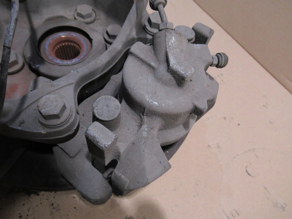 фото №5, Поворотный кулак левая renault laguna iii 2.0 dci