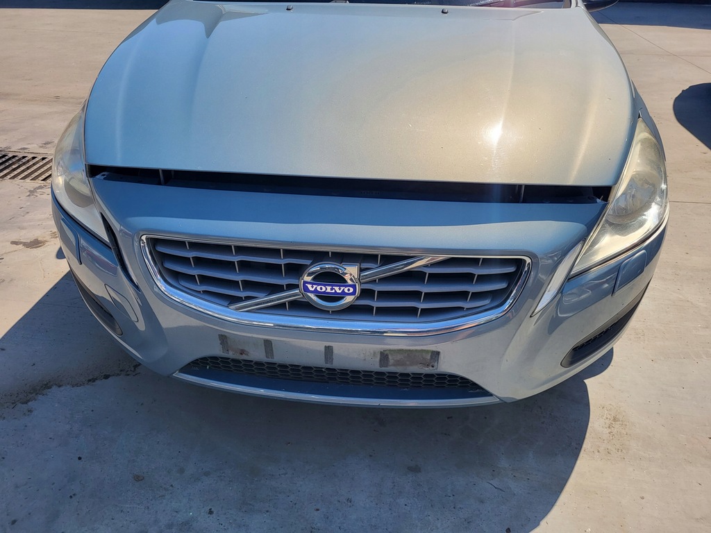 фото №1, Volvo v60 10-13 490-46 капот w колір