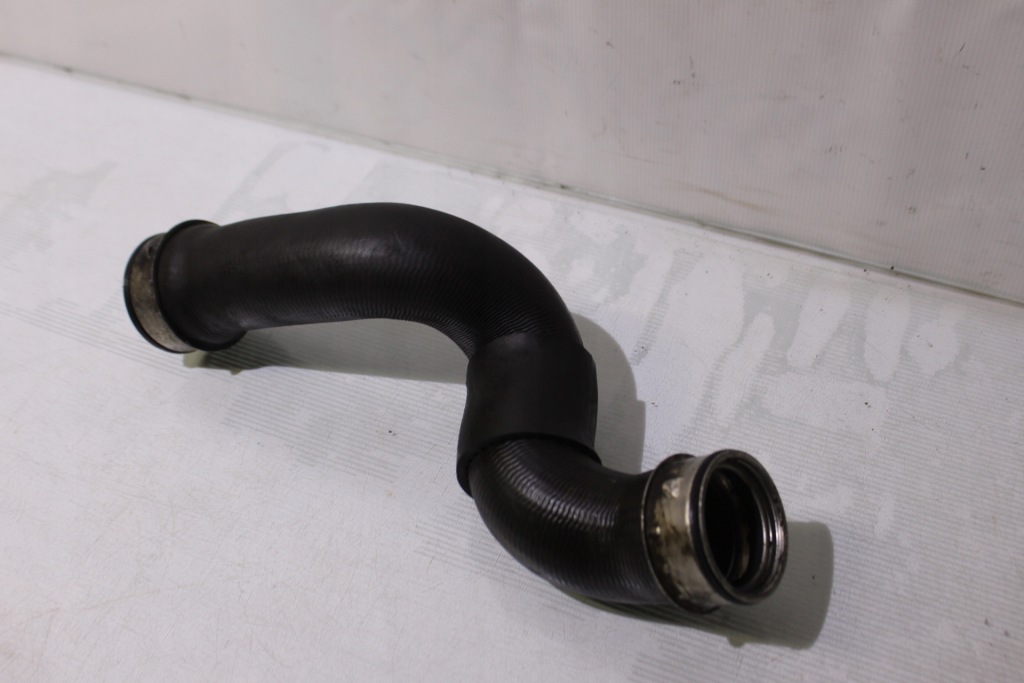 Купити Шланг інтеркулер турбіни mercedes-benz w203