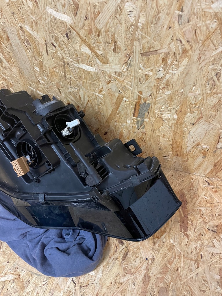 фото №14, Лампа левая поворотный bi ксенон audi a5 8t lift usa!