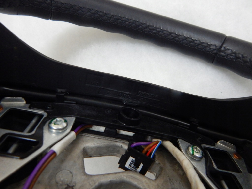 фото №11, Bmw f10 f11 f12 f01 f02 f06 07 sport - повітропровід шкіра multi oryg вібрації