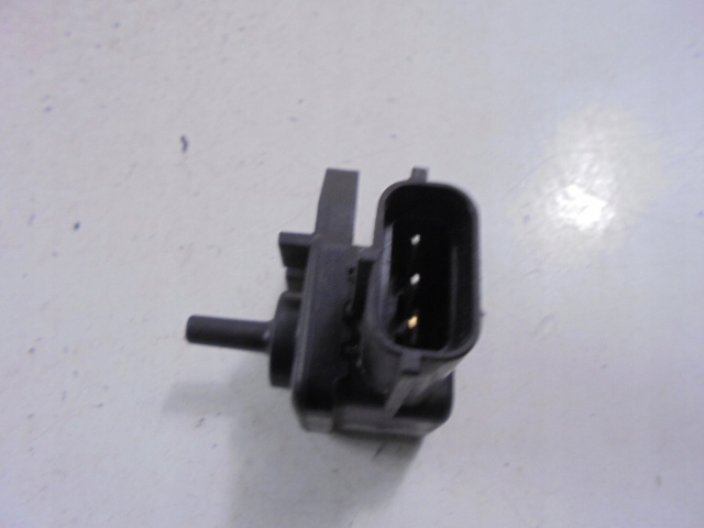 фото №3, Mazda rx8 map датчик 1.3b e1t10372 a4604