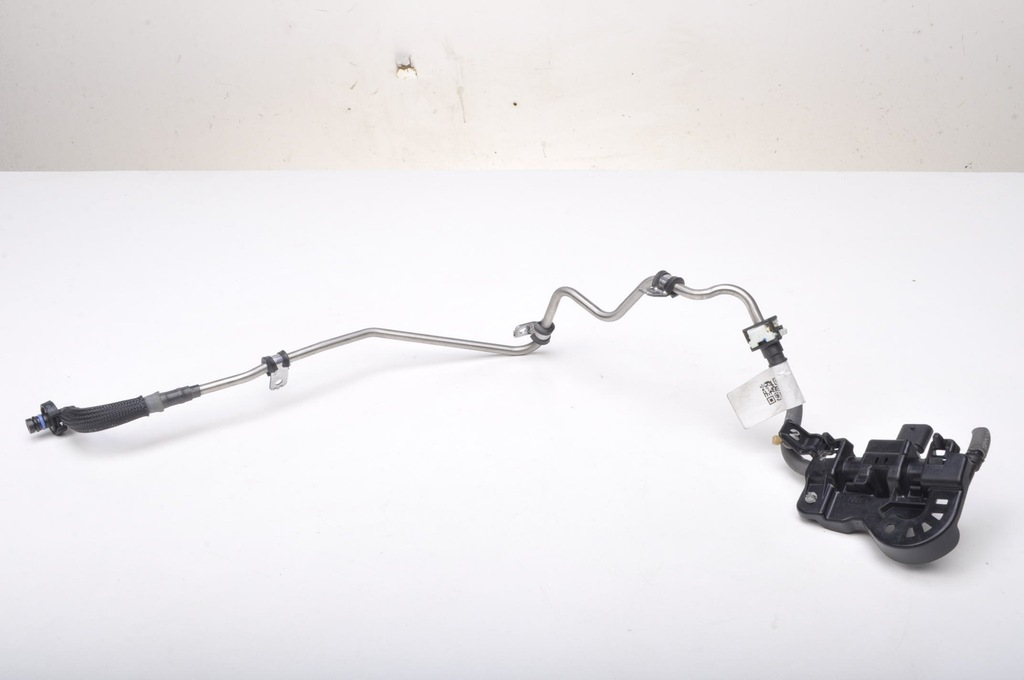 фото №9, Volvo xc40 xc60 xc90 s90 v90 b4 mild датчик давления топлива 31669211