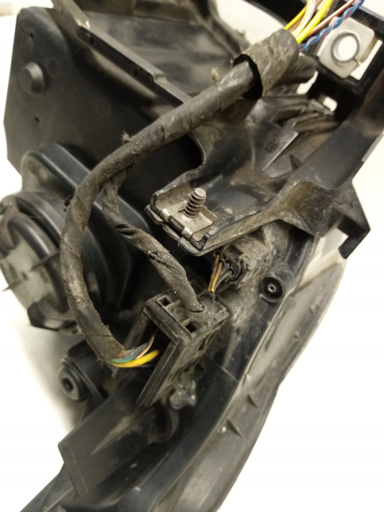 Фара левый лампа перед европа led 15872100 bmw 5 e60 e61 европа Недорого