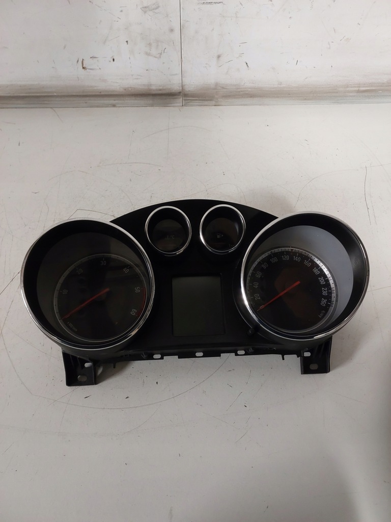 фото №1, Приборы приборы opel insignia a дизель slask