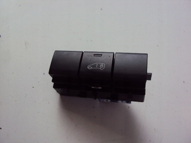 фото №1, Панель дверь peugeot expert iii 2016-