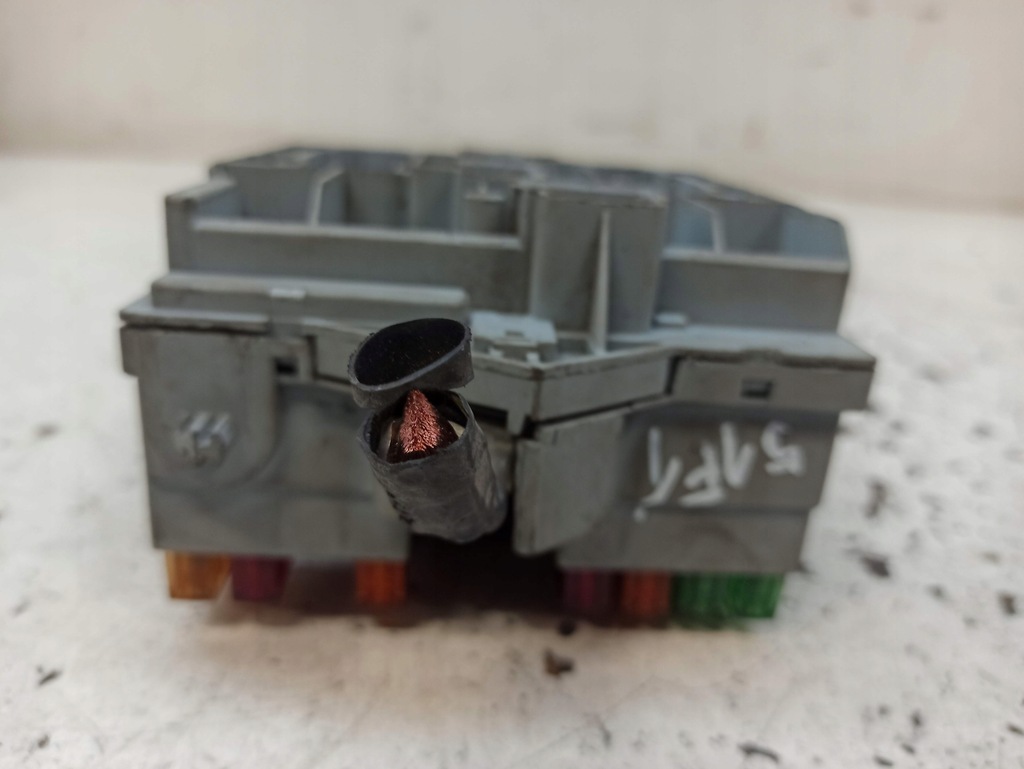 фото №5, Peugeot boxer ii коробка предохранителей 1332043080