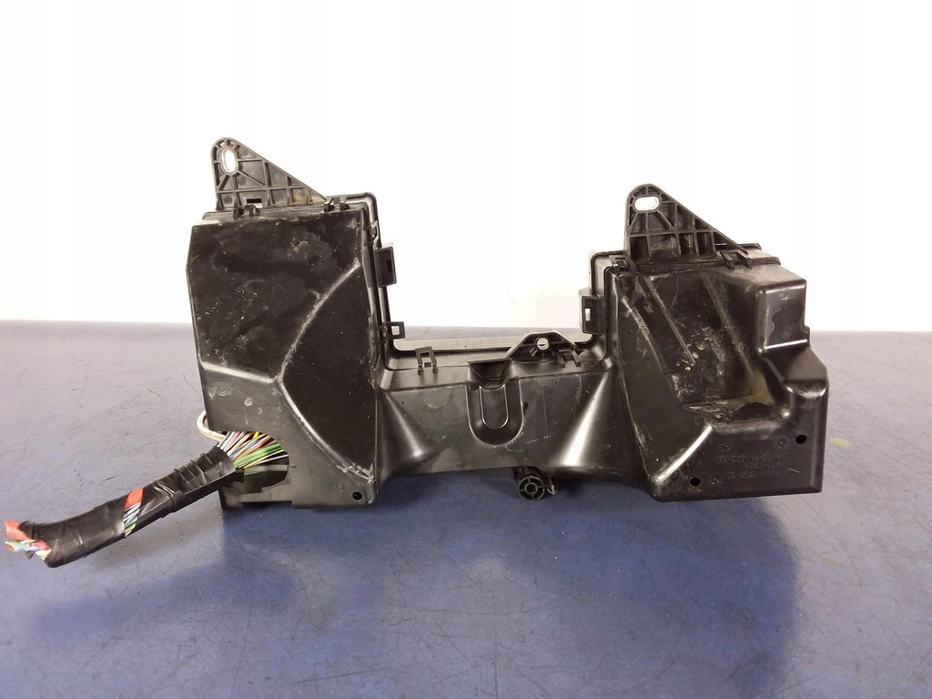 фото №5, Jaguar xf x250 коробка предохранителей