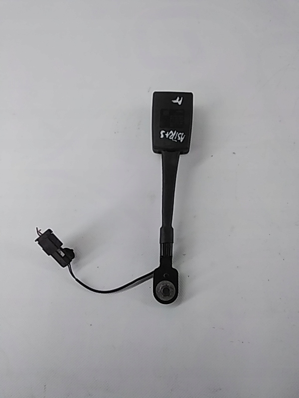 Купить B820 opel astra j клипса поперечина правый  13367895