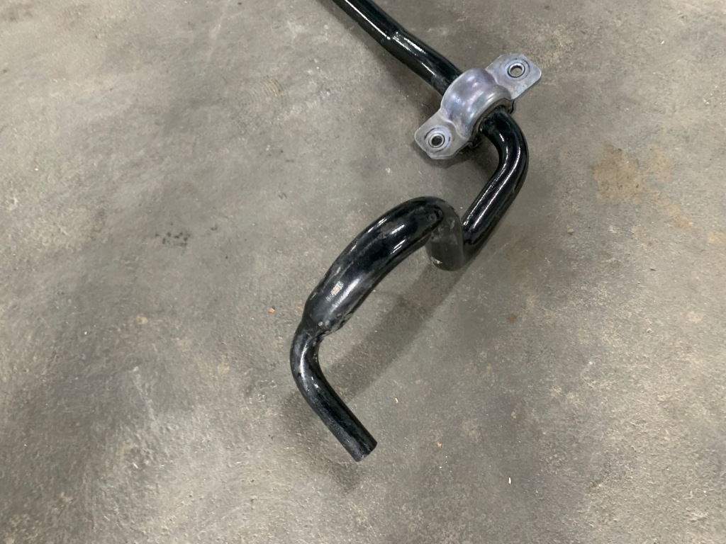 Mercedes eqe тяга стабілізатора a2953231100 в Україні