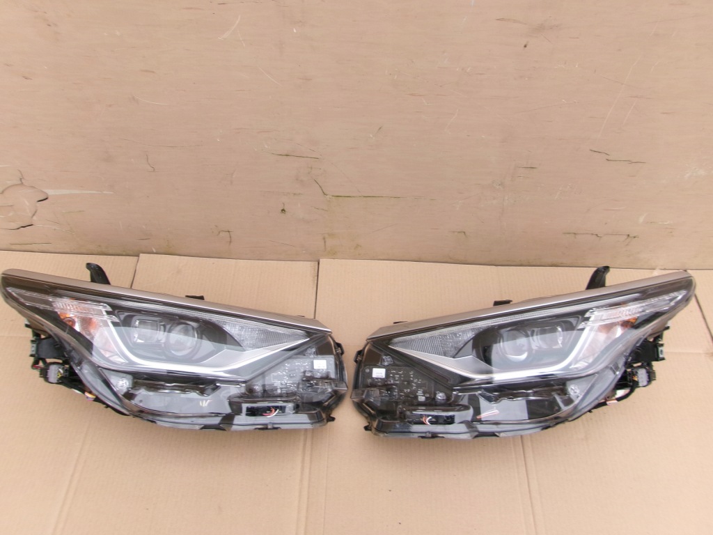 фото №1, Toyota auris ii lift лампа лампи перед комплект led