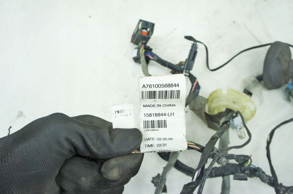 Jt098 cadillac escalade iii жгут дверь левый перед Недорого