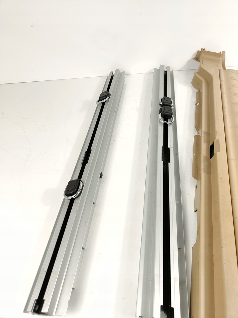 фото №10, Обивка обшивка багажника bmw e70 x5 бежевая