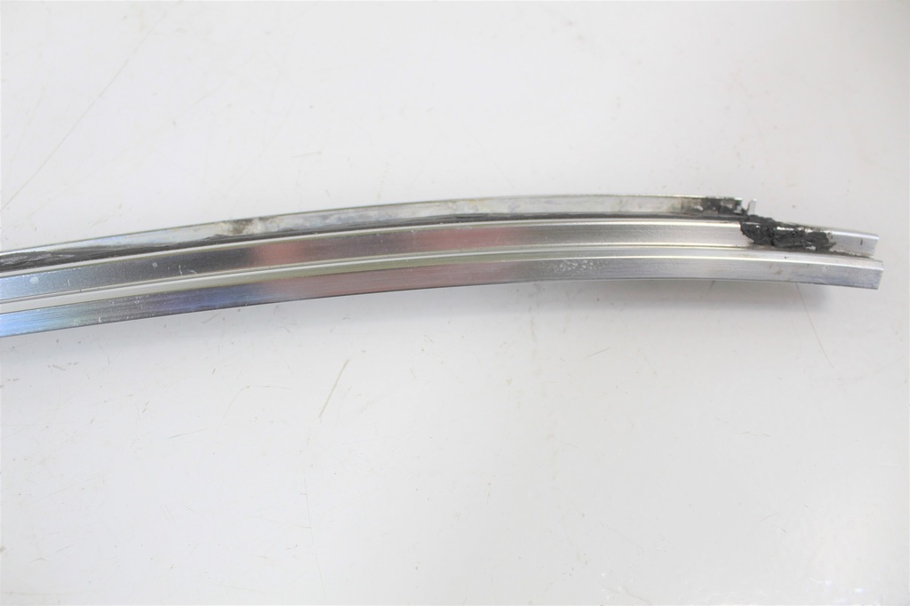 фото №11, Молдинг скло правий перед bmw e46 cabrio