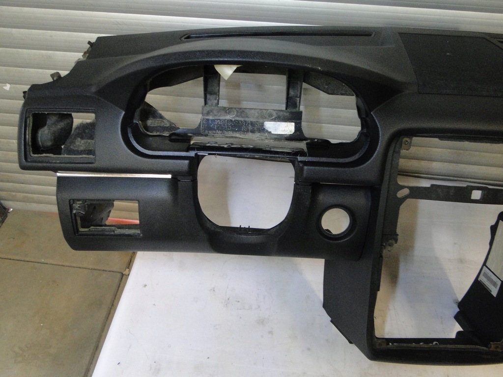 фото №7, Mercedes a w169 приборная панель приборная панель консоль подушка безопасности