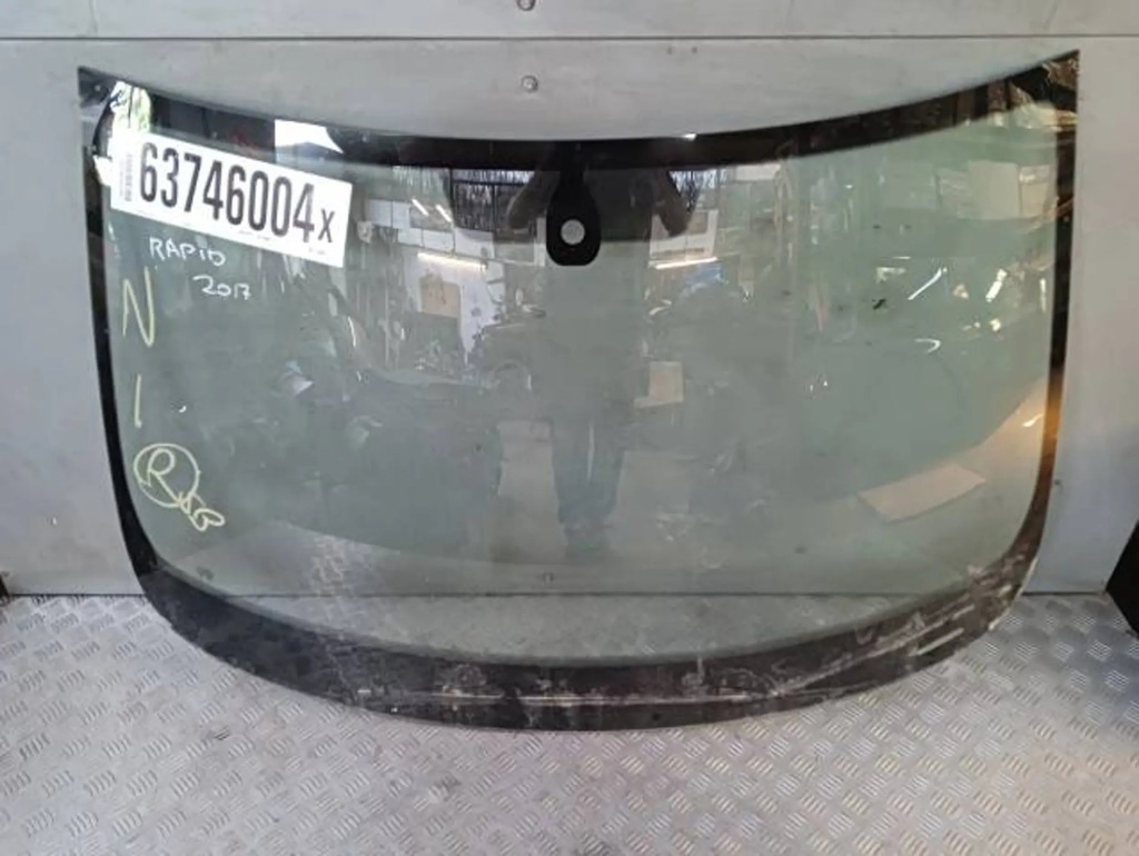 фото №1, Стекло лобовое передняя skoda rapid 5ja 5j 17r