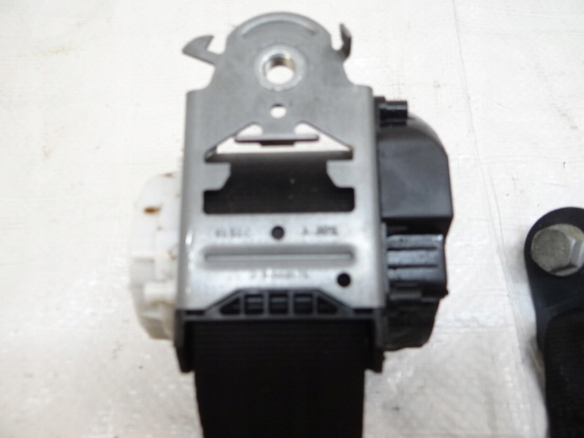 фото №5, Peugeot partner iv pas безопасности задний средний 98172324xx 34236443a