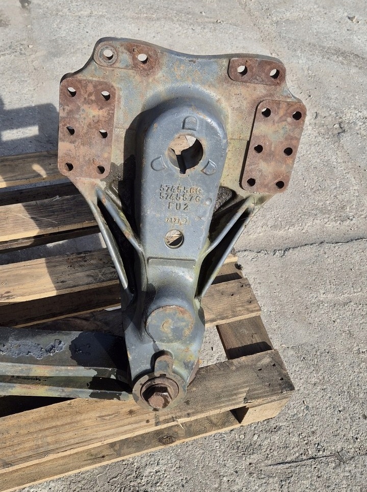 фото №2, Кронштейн кронштейн ресора задня renault premium dxi 574556g