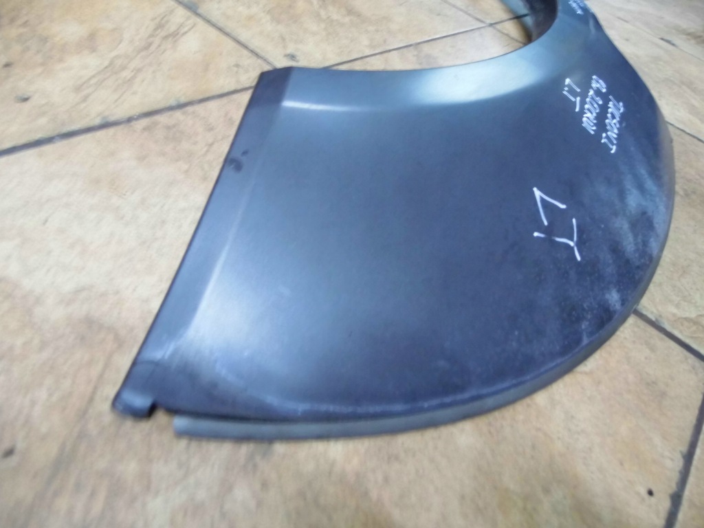 фото №7, Tucson i 2.0crdi 07' молдинг накладка крила лівий задня