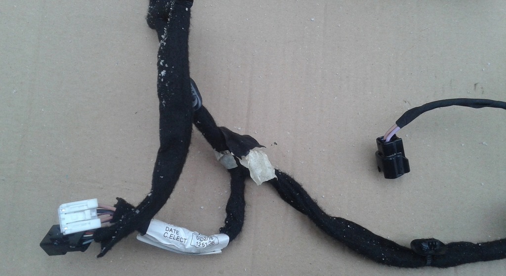 фото №10, Жгут электропроводка дверь правый перед renault captur 1 i 13-19 241253464r