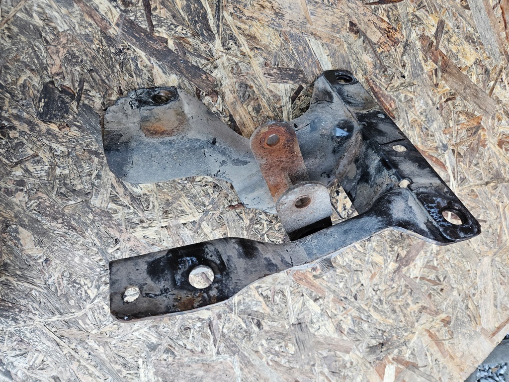 фото №9, Кронштейн кронштейн рессора renault master iii movano правое+ левая