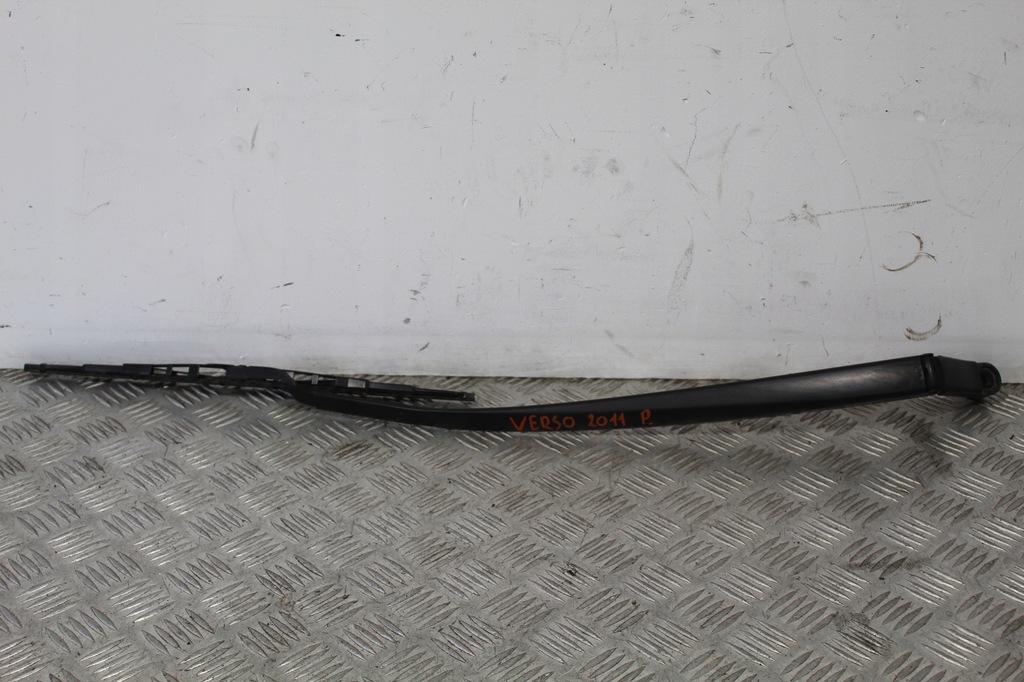 фото №1, Дворник рычаг правое toyota verso